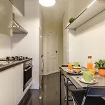 Lapa Cozy Flat With Mezzanine Apartment Lisbon